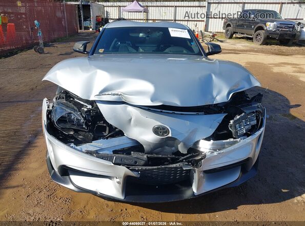 WZ1DB0C04MW038603 2021 TOYOTA GR SUPRA Silver Դիմացի տեսք