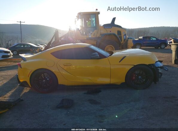 WZ1DB0C07NW046521 2022 TOYOTA GR SUPRA Yellow Սարքավորումների վահանակի տեսք