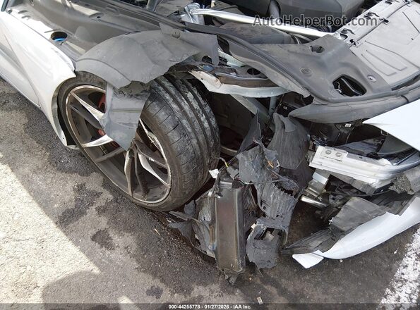 WZ1DB0C0XNW052040 2022 TOYOTA GR SUPRA Silver Вид задньої частини салону