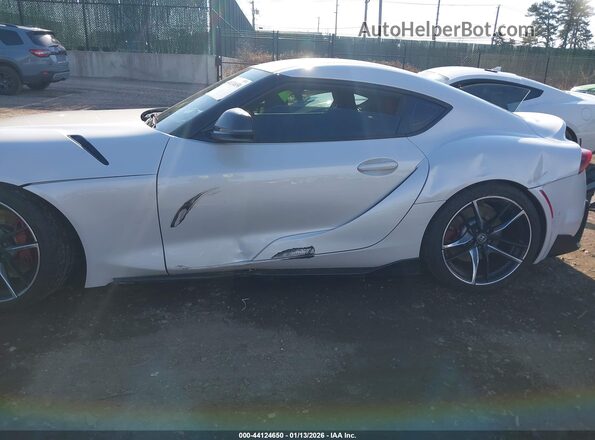 WZ1DB0C0XNW052278 2022 TOYOTA GR SUPRA White Панорамний вид салону 360°