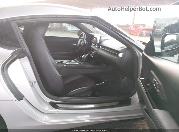 WZ1DB2C00NW048476 2022 TOYOTA GR SUPRA Silver Vista interior delantera