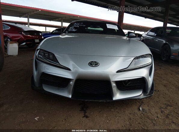 WZ1DB2C00NW048476 2022 TOYOTA GR SUPRA Silver Vista del cuadro de instrumentos