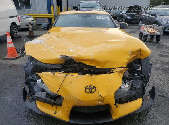WZ1DB4C03LW031261 2020 TOYOTA SUPRA Желтый Вид спереди