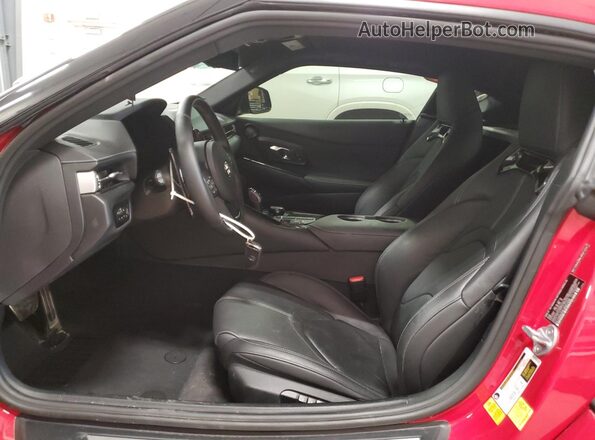 WZ1DB4C04LW021032 2020 TOYOTA SUPRA Красный Вид салона спереди