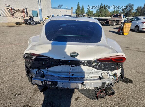 WZ1DB4C09LW021091 2020 TOYOTA SUPRA White Вид ззаду