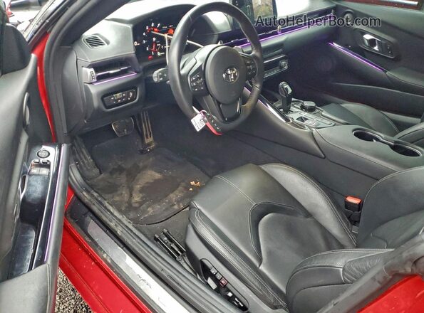 WZ1DB4C09LW023052 2020 TOYOTA SUPRA Red Vista del salpicadero