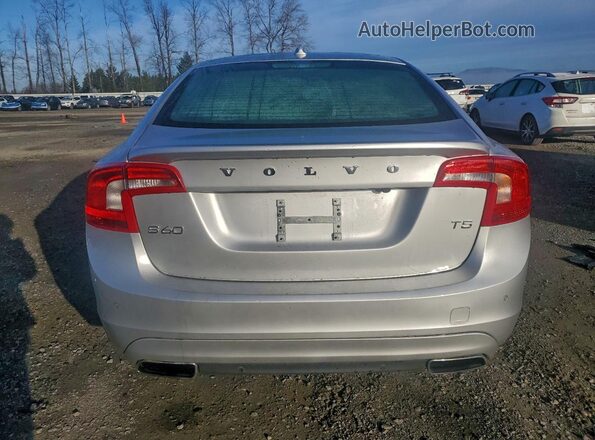 YV126MFK2G2413053 2016 VOLVO S60 Silver Vista trasera