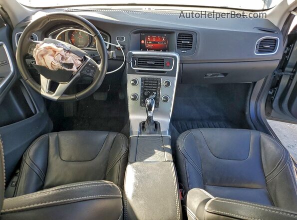 YV126MFL5J2461789 2018 VOLVO S60 Gray 