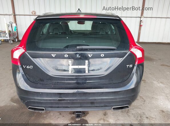 YV140MEK0G1287597 2016 VOLVO V60 Gray 