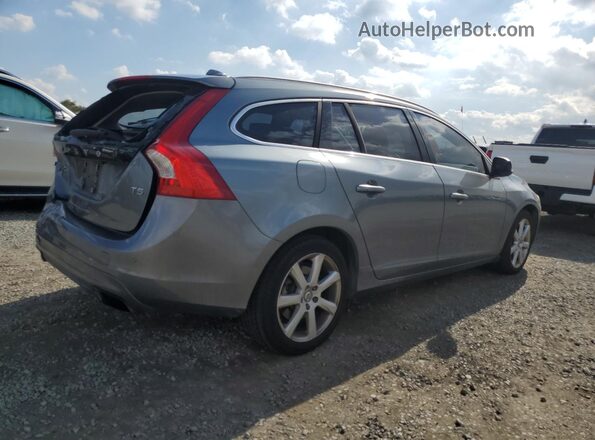 YV140MEK6H1367360 2017 VOLVO V60 Gray 