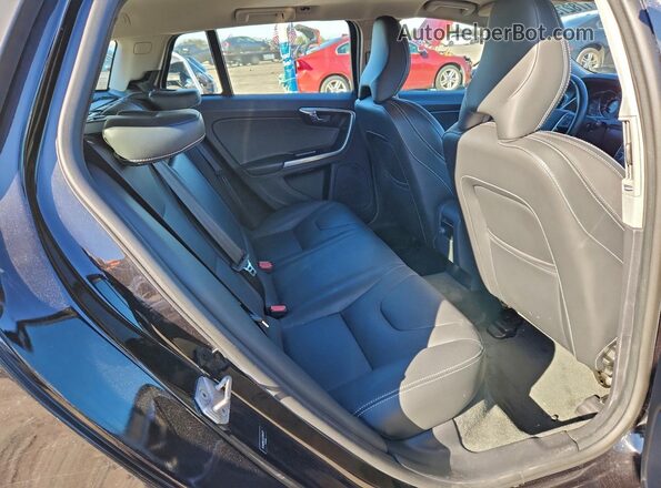 YV140MEL0J2384437 2018 VOLVO V60 Black უკანა სავარძლების ხედი