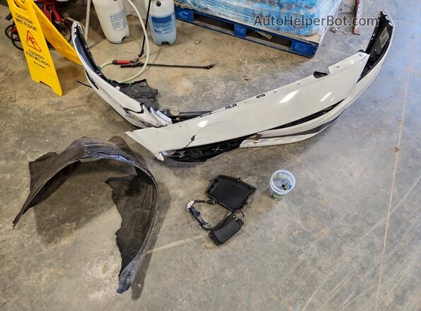 YV140MEL6J2392185 2018 VOLVO V60 White Շարժիչի բաժամունքի տեսք