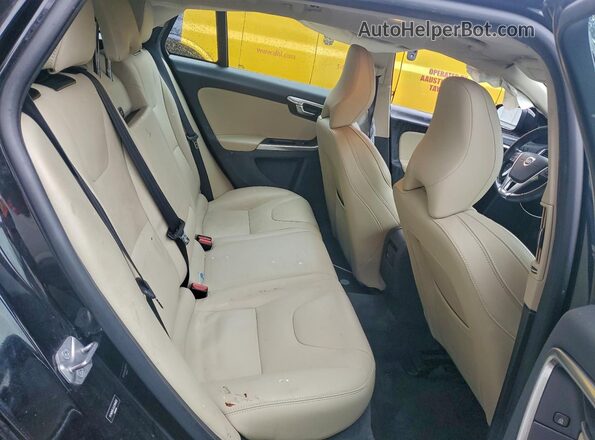 YV140MEL8J2394830 2018 VOLVO V60 Black Вид задніх сидінь