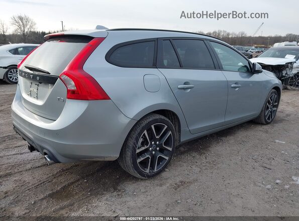 YV140MELXJ2391279 2018 VOLVO V60 Silver უკანა მარჯვენა