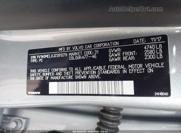 YV140MELXJ2391279 2018 VOLVO V60 Silver ძრავის განყოფილების ხედი