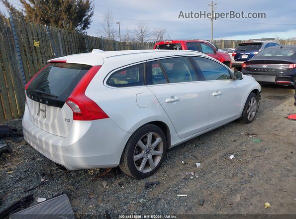 YV140MEM7H1361357 2017 VOLVO V60 White Tył prawy