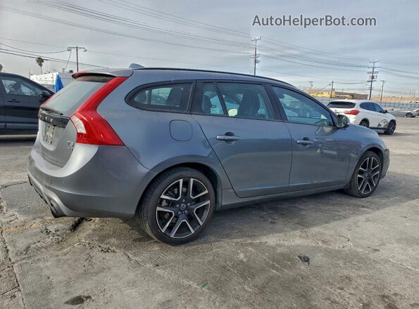 YV140MSLXJ2399497 2018 VOLVO V60 Silver Rear right