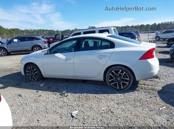 YV140MTL7J2451859 2018 VOLVO S60 Белый 