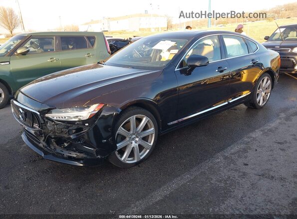 YV1A22ML4H1013901 2017 VOLVO S90 Black Առջևի ձախ երեք քառորդ տեսարան