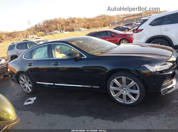 YV1A22ML4H1013901 2017 VOLVO S90 Black Սարքավորումների վահանակի տեսք