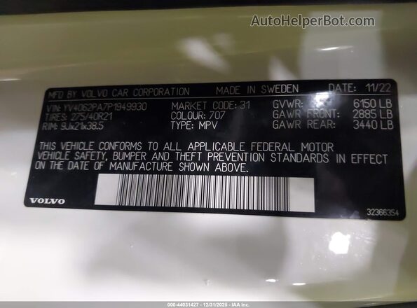 YV4062PA7P1949930 2023 VOLVO XC90 White Widok komory silnika