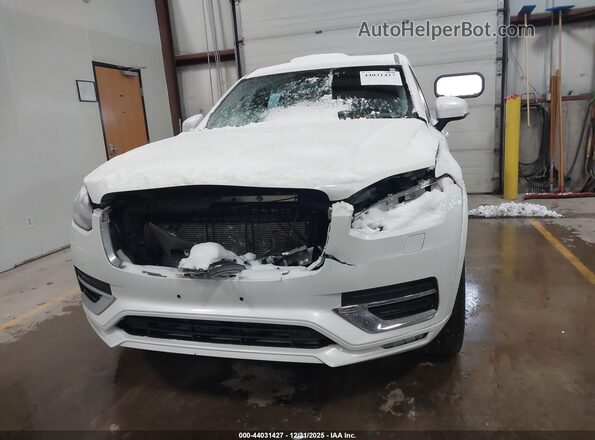 YV4062PA7P1949930 2023 VOLVO XC90 White Widok zestawu wskaźników