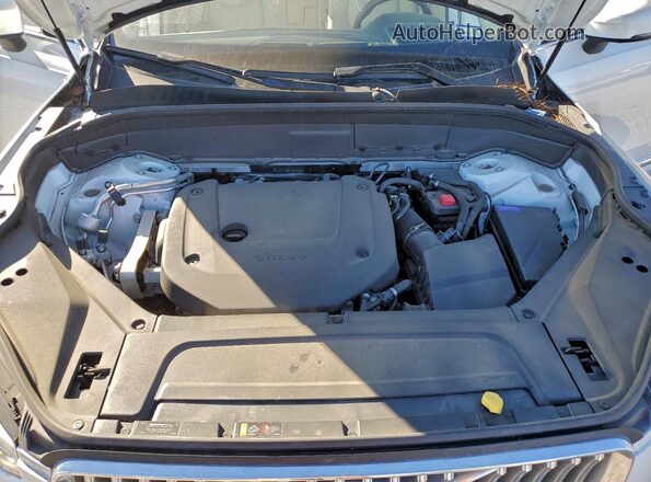 YV4062PA7P1975069 2023 VOLVO XC90 White Vista interior trasera
