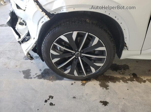 YV4062PB0S1376662 2025 VOLVO XC90 White 