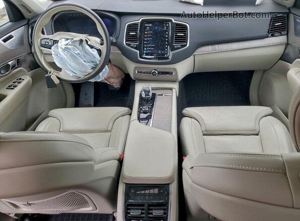 YV4062PF8R1163732 2024 VOLVO XC90 White Dashboard view