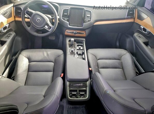 YV4062PN2P1993014 2023 VOLVO XC90 Blue Widok deski rozdzielczej