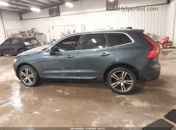 YV4102DK0M1845780 2021 VOLVO XC60 Blue 360 interior view