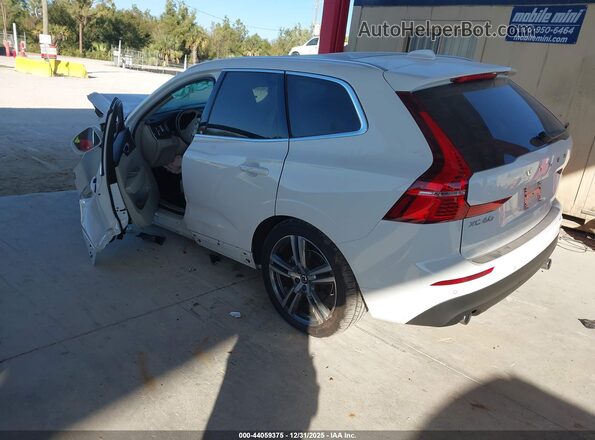 YV4102DK2M1685207 2021 VOLVO XC60 White 