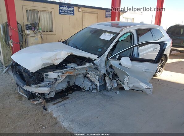 YV4102DK2M1685207 2021 VOLVO XC60 White 