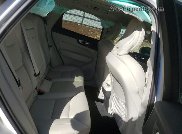 YV4102DKXM1759988 2021 VOLVO XC60 White 