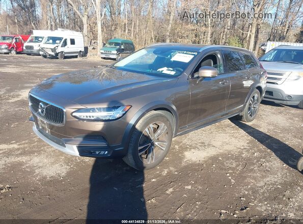 YV4102NK2J1021497 2018 VOLVO V90 CROSS COUNTRY Brown Передня ліва чверть