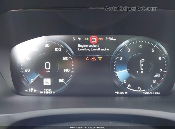 YV4102PK2N1811241 2022 VOLVO XC90 Gray უკანა სავარძლების ხედი