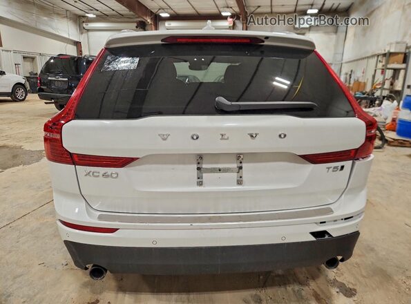 YV4102RK6L1558970 2020 VOLVO XC60 White Rear view