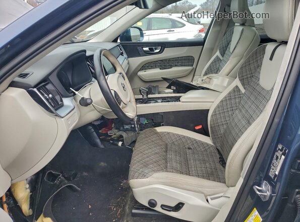 YV4102RK6L1559472 2020 VOLVO XC60 Blue Vista interior delantera