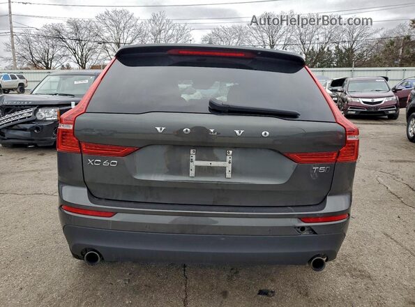 YV4102RK8M1835667 2021 VOLVO XC60 Gray Вид ззаду