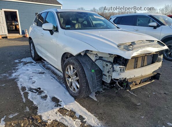 YV4102RK9L1441013 2020 VOLVO XC60 White 