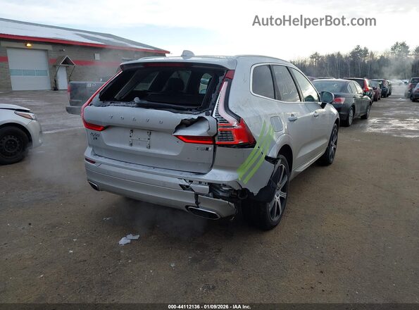 YV4102RL1M1753613 2021 VOLVO XC60 Серебряный Задняя правая четверть