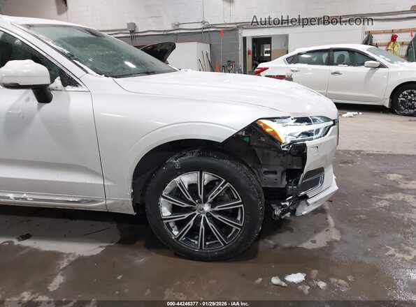 YV4102RL4L1421180 2020 VOLVO XC60 White 