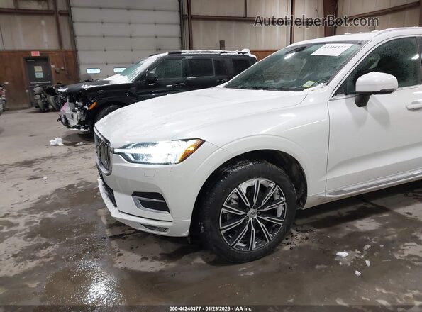 YV4102RL4L1421180 2020 VOLVO XC60 White 