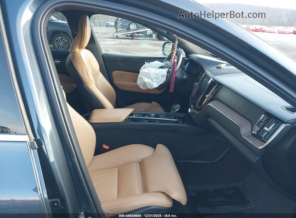 YV4102RL4L1468435 2020 VOLVO XC60 Dark Blue 