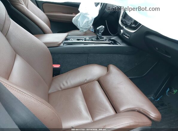YV4102RL9L1559751 2020 VOLVO XC60 White 