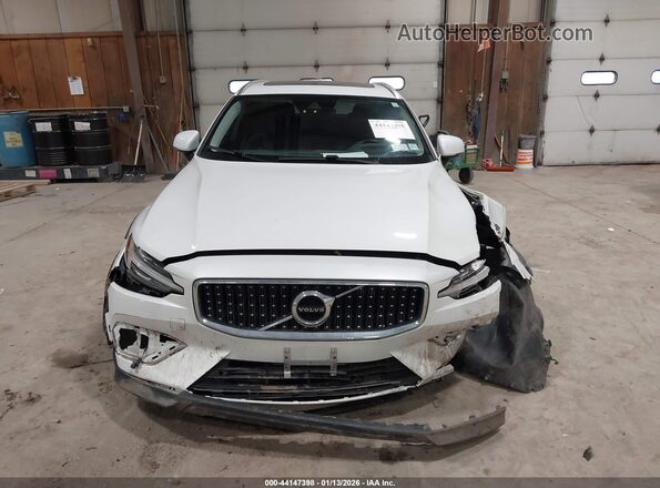 YV4102WK9L1043983 2020 VOLVO V60 CROSS COUNTRY White Вид щитка приладів