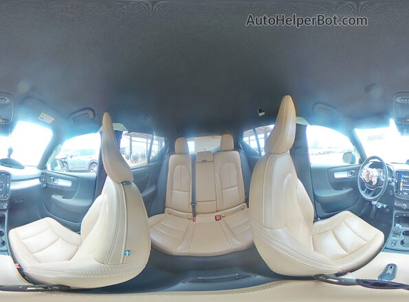 YV4162UKXL2186906 2020 VOLVO XC40 Серый 