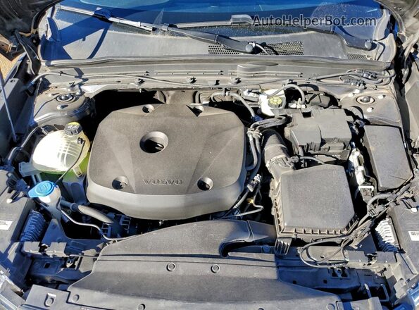 YV4162UM2L2237218 2020 VOLVO XC40 Black Вид задньої частини салону