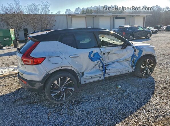 YV4162UM7M2516603 2021 VOLVO XC40 Silver უკანა მარჯვენა