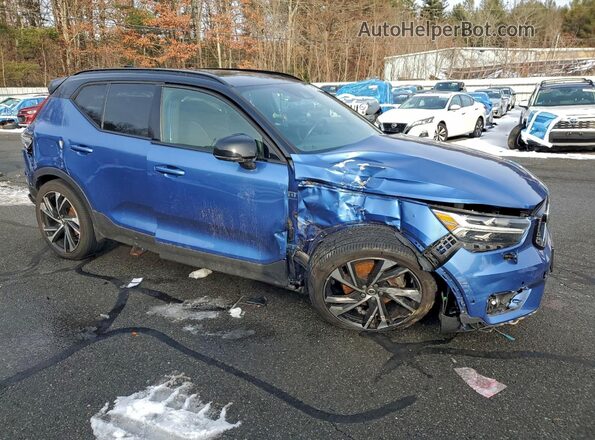 YV4162UM9M2553829 2021 VOLVO XC40 Синий Передняя правая четверть
